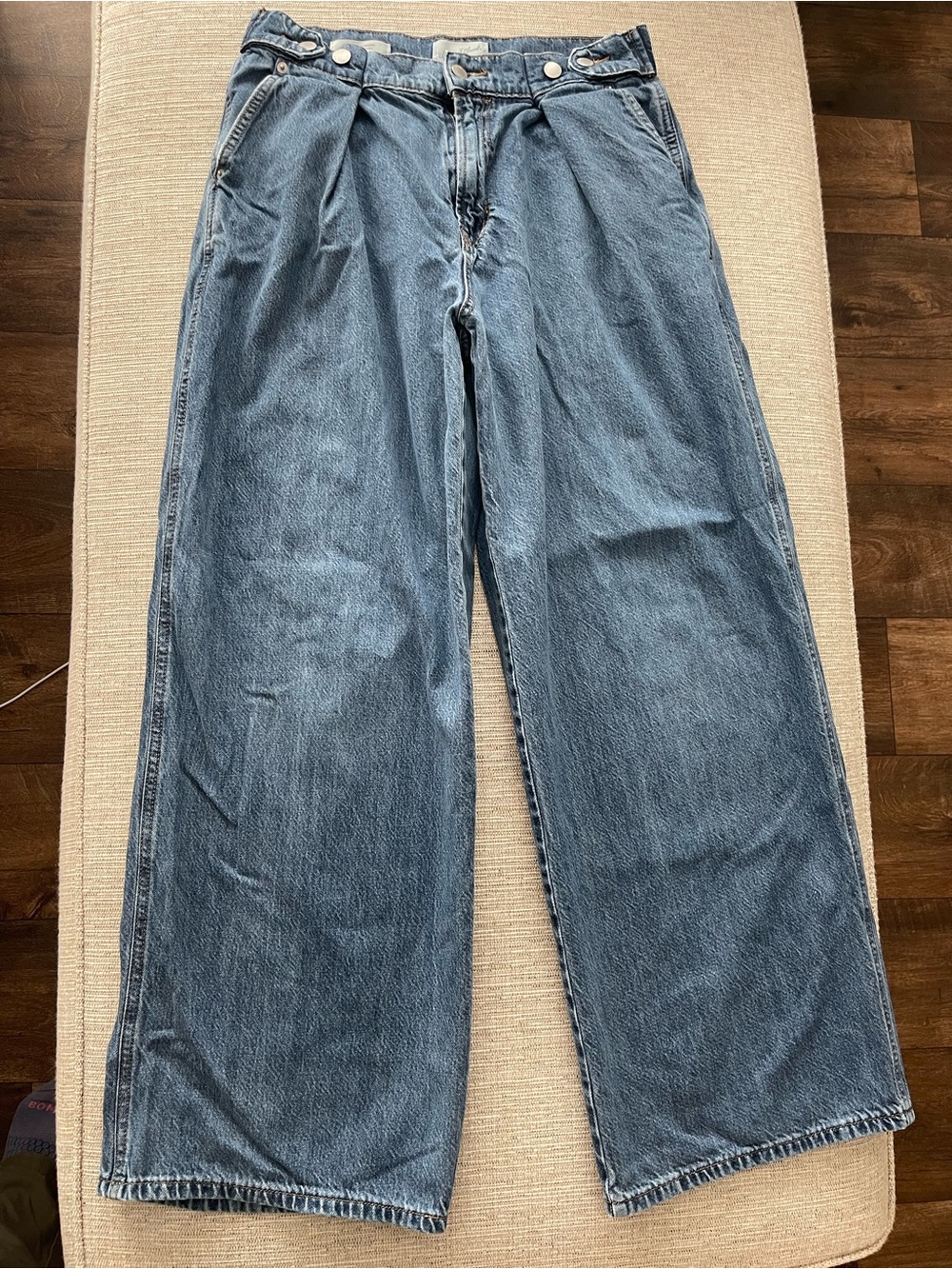 Universal Thread Light Blue High-Rise Wide Leg Jeans
